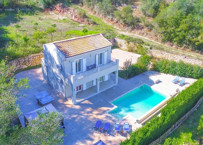 Anamari Eos Villa