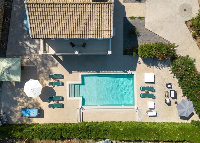 Anamari Eos Villa